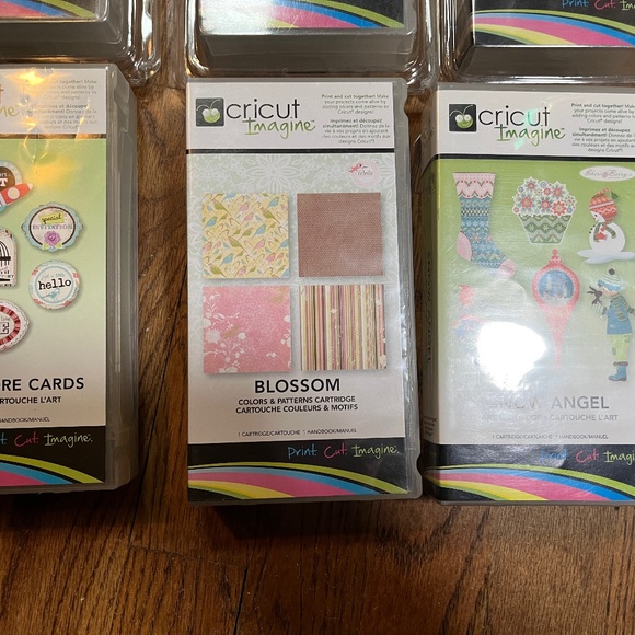 Cricut Cartridges a bundle of 6. - Picture 3 of 6